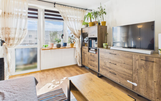 Lubartów – 3 pokoje po generalnym remoncie. Balkon, parking i gotowe do wprowadzenia!