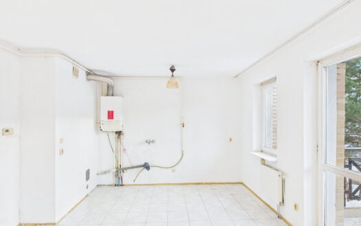 Jasna kawalerka 33 m² | 1 piętro | balkon + piwnica | Świdnik, ul. Stachonia